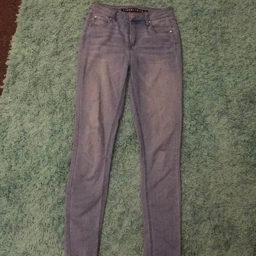 Light washed skinny jeans